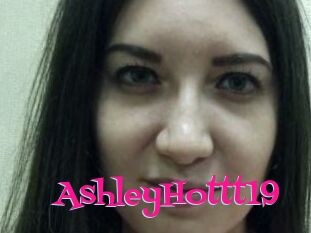 AshleyHottt19