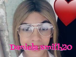 Daniela_smith20