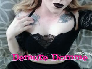 Demure_Domme