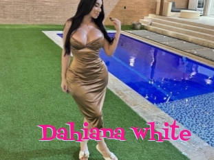 Dahiana_white