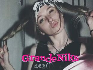 GrandeNiks