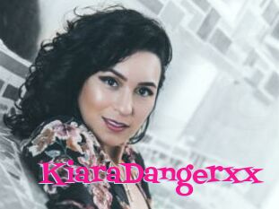 KiaraDangerxx