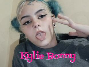 Kylie_Bonny