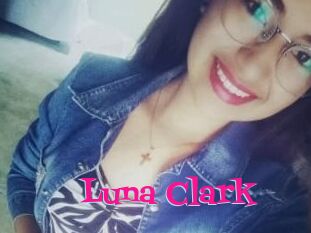 Luna_Clark