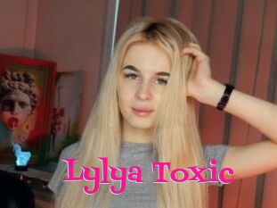 Lylya_Toxic