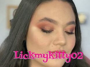 Lickmykitty02