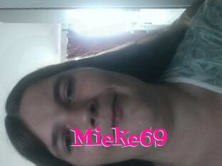 Mieke69