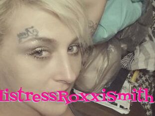 MistressRoxxiSmith