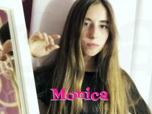 Monica_