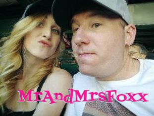 MrAndMrs_Foxx