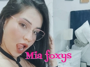 Mia_foxys