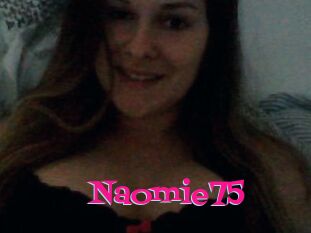 Naomie75