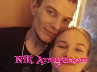 Nik_Annyroom