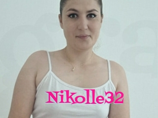 Nikolle32