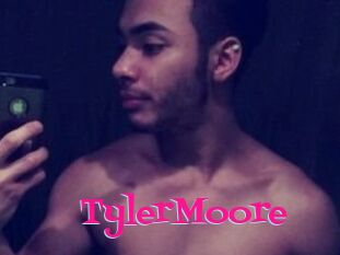 Tyler_Moore