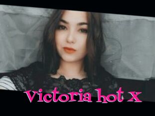 Victoria_hot_X