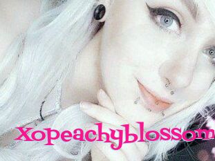 Xopeachyblossom